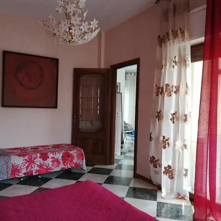 Casa Con Giardino * Turin